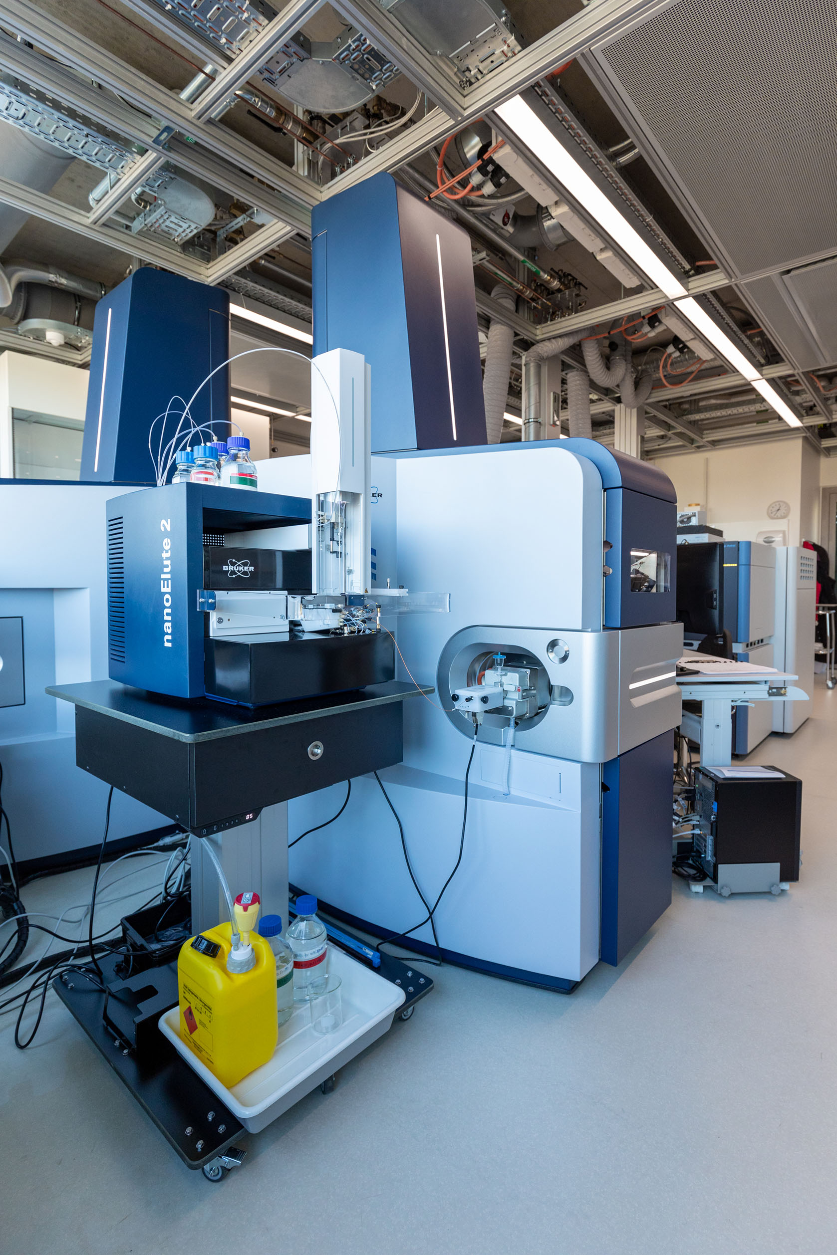 Titleimage: Core Facility Proteomics & Mass Spectrometry Titleimage: Core Facility Proteomics & Mass Spectrometry